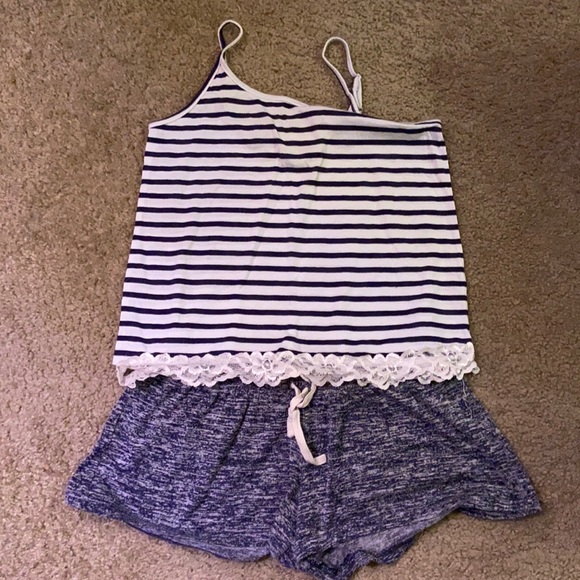 Wallflower shorts pyjama set size small - Picture 1 of 4
